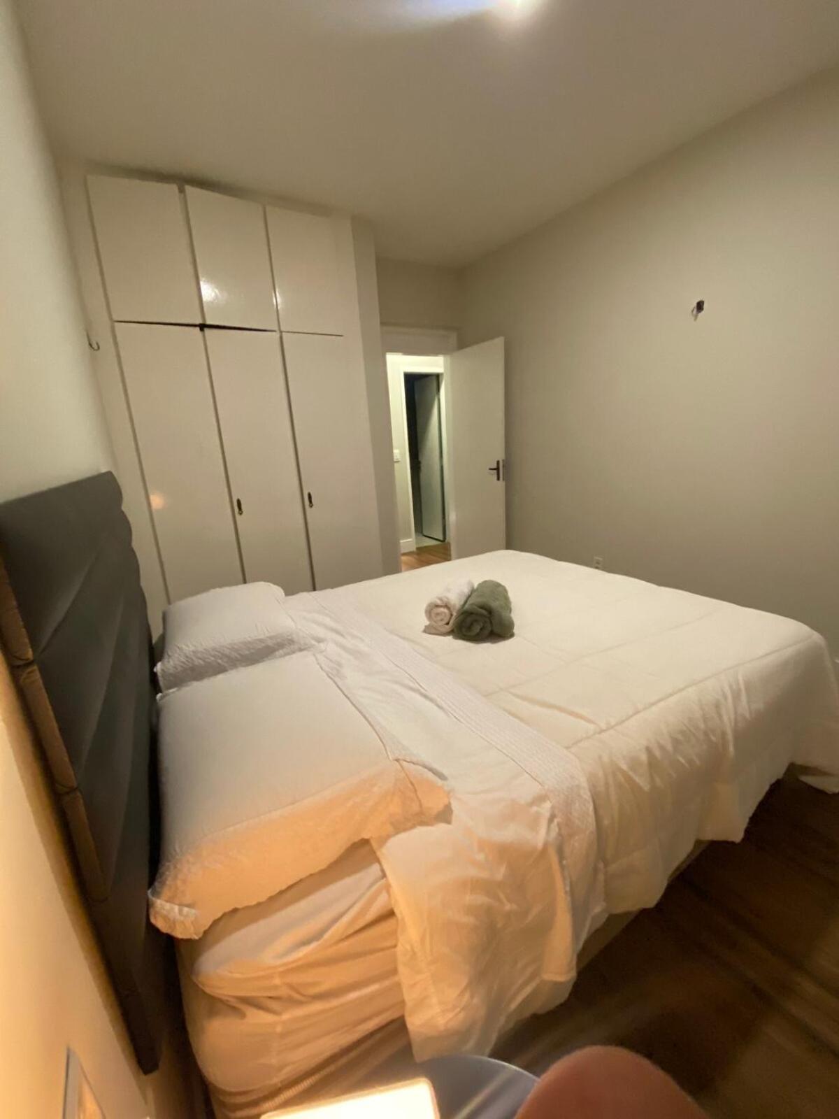 Apartment Luxury 3br With 2 Garages In The Location *