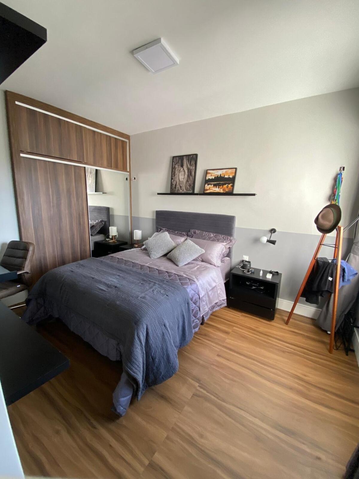 Luxury 3br With 2 Garages In The Location Apartment